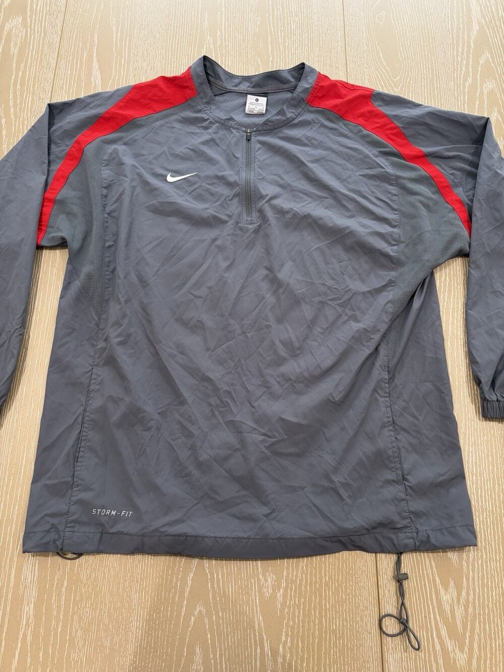 Nike Storm-Fit quarter zip windbreaker Jacket Gray/Red Size Medium